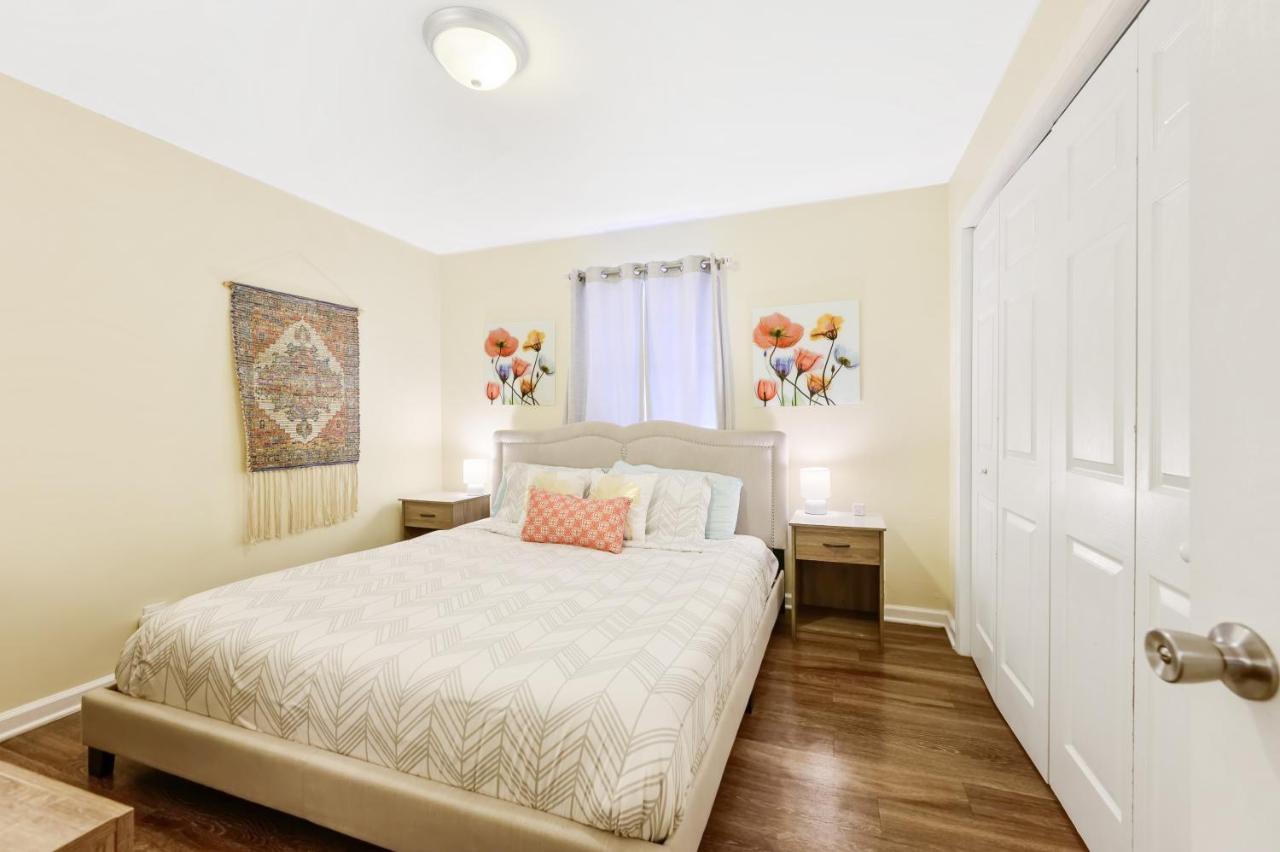 Dapper Digs - King Bed - Long Term Stays - Duke Durham Zewnętrze zdjęcie